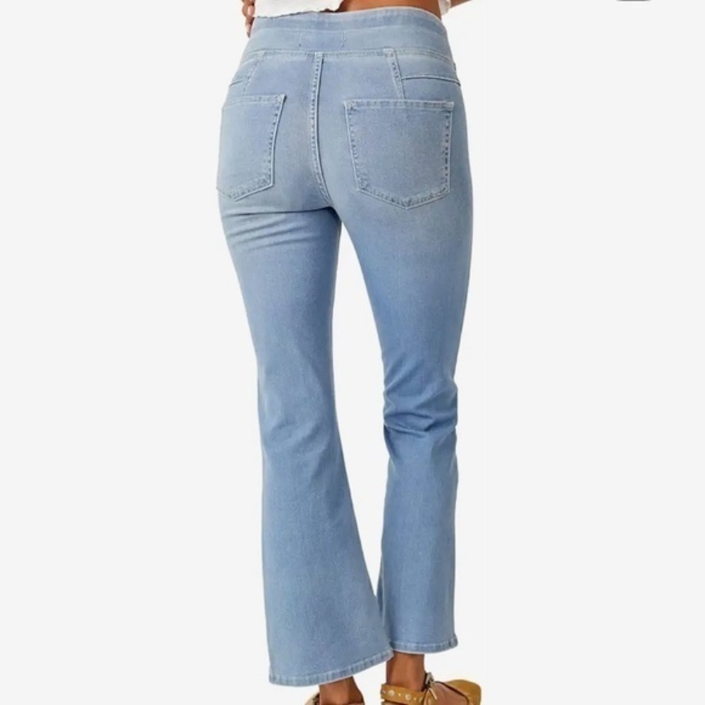 We the Free In‎ My Feelings mid rise crop boot cut NWT - Picture 2 of 5